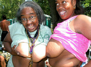 Weird black grandmothers nude pics
