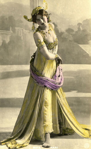Mata Hari In Photos: The Ultimate