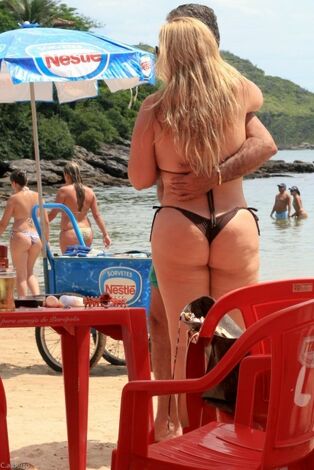 Voyeuy Jpg beach butts