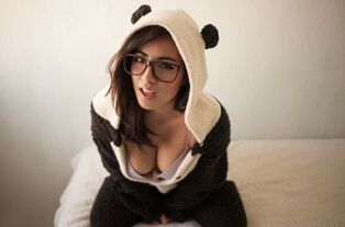 Scorching damsel in glasses wooly
